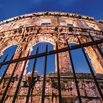 Gorgeous Apartment In Pula With Wifi Apartment *